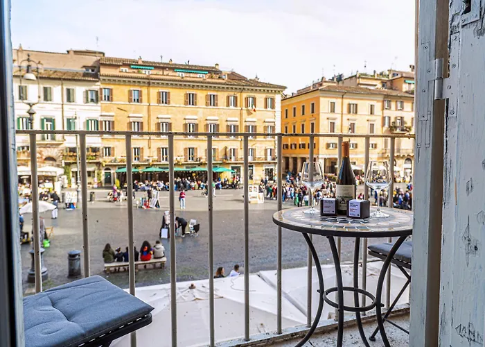 Cadensplace - Overlooking Piazza Navona By Dbalconycollection Appartement