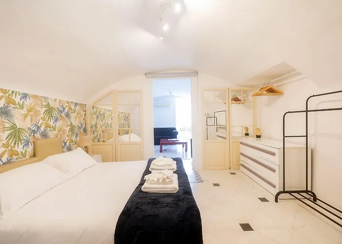 Appartement Cadensplace - Overlooking Piazza Navona By Dbalconycollection *